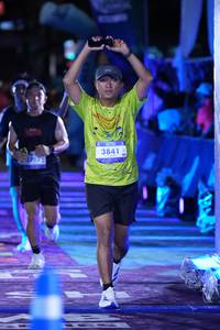 BIB: 3841
                            <button type="button" onclick="openModal(26222053)" class="btn btn-primary btn-sm float-right btn-popup" data-toggle="modal" data-target=".modal-high-quality">
                        <i class="fas fa-shopping-cart"></i> Add to Cart
                    </button>
                                            <button type="button" onclick="isThisMe(26222053, true)" class="btn btn-success btn-sm float-right btn-popup btn-isme hidden" data-toggle="tooltip" data-placement="bottom" title="นี่คือรูปของคุณใช่ไหม คลิกที่นี่เพื่อเอาเข้าอัลบั้ม">
                        <i class="fas fa-plus"></i> Add to album
                    </button>
                    <button type="button" onclick="isThisMe(26222053, false)" class="btn btn-warning btn-sm float-right btn-popup btn-isnotme hidden">
                        <i class="fas fa-ban"></i> Remove from album
                    </button>